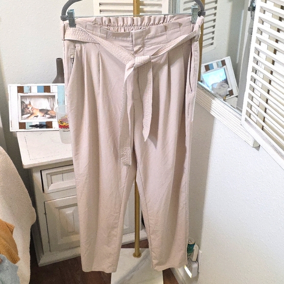 🆕️ Athleta Skyline Pant II - Picture 2 of 14